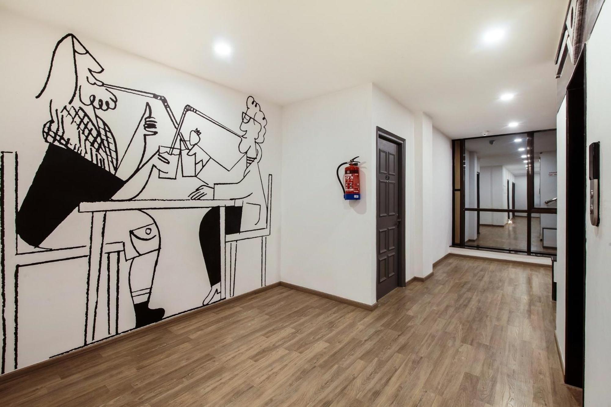 Super Townhouse Hotel Impact Chinhat Luaran gambar